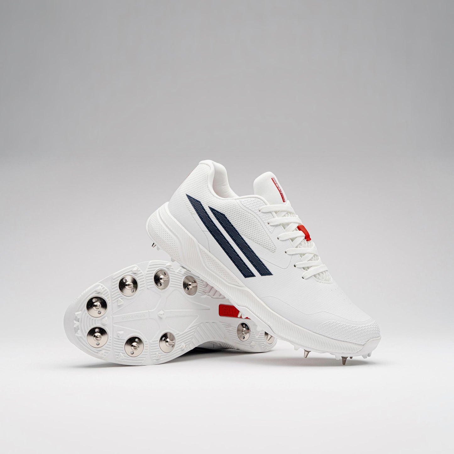 Gray-Nicolls Revo Pro 3.0 Spike Junior Shoes