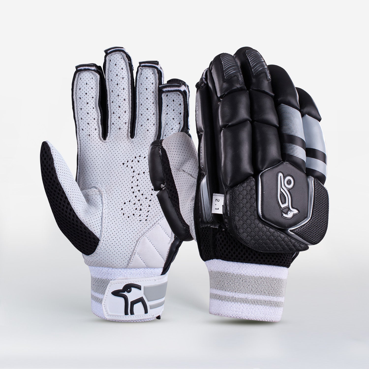 2.1 T/20 - Black Batting Gloves