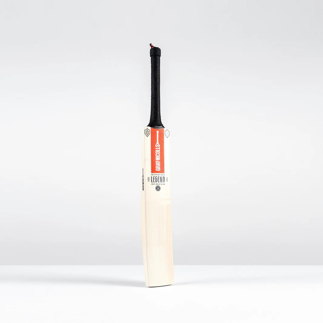 Gray-Nicolls Legend Silver Edition Adult Cricket Bat