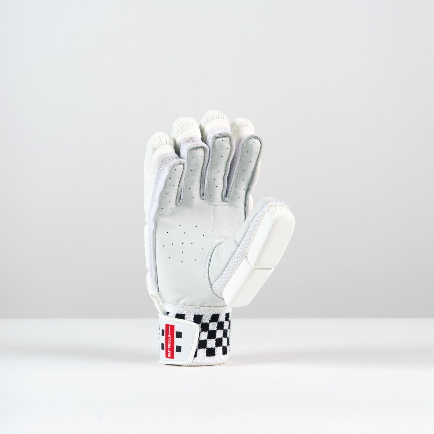 Gray-Nicolls Classic Elite Glove