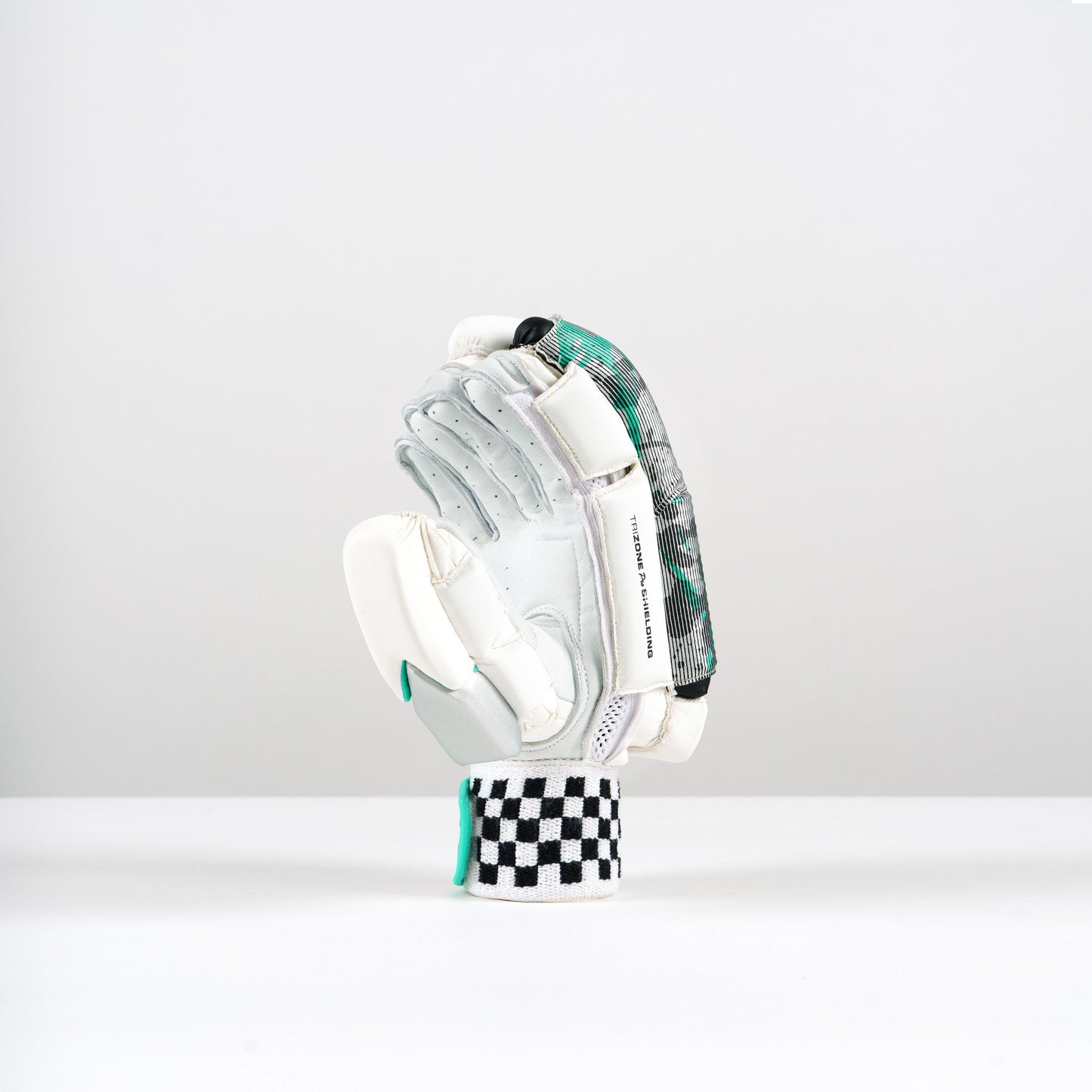 Gray-Nicolls Ventus 1.0 1000 Glove