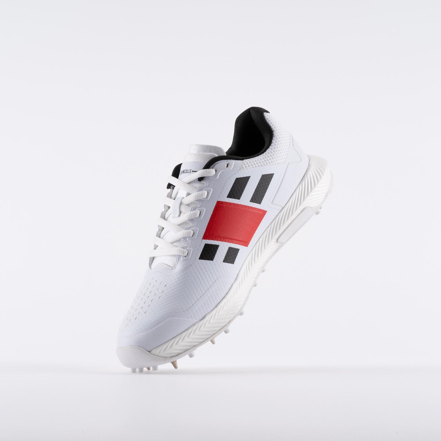Gray-Nicolls Revo Pro 1.0 Spike Shoes